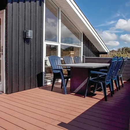 Four-bedroom Holiday In * Hjørring