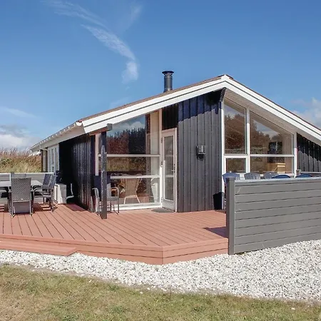 Feriehus Four-bedroom Holiday In Hjørring