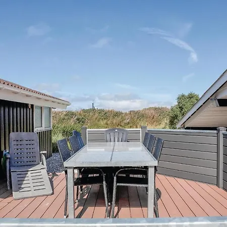 Four-bedroom Holiday In Hjørring
