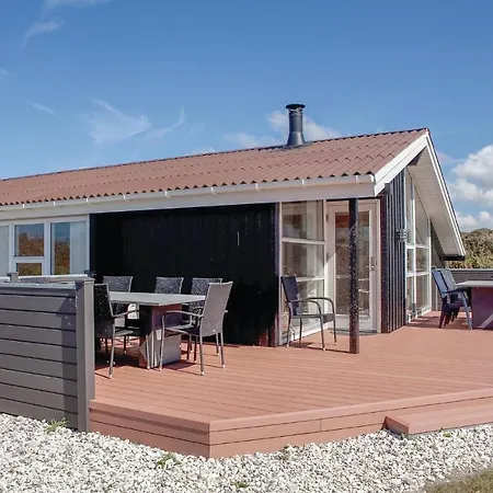 Four-bedroom Holiday In