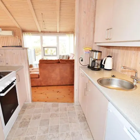 Feriehus Four-bedroom Holiday In *